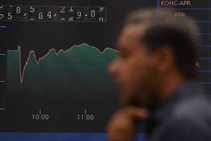 El petróleo sigue por debajo de US$ 100 y las bolsas asiáticas suben ante diálogo Líbano-Israel  - Mundo - ABC Color