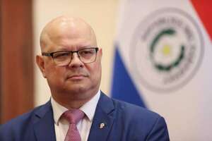 Farmacéuticas ven como positivo nombramiento de Óscar Lovera en el MEF - Economía - ABC Color