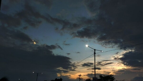 Viernes fresco a cálido con lluvias dispersas en el norte