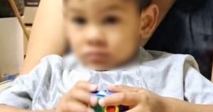 Conmoción en Argentina por la muerte de un niño: señalan a la madre por presunto maltrato