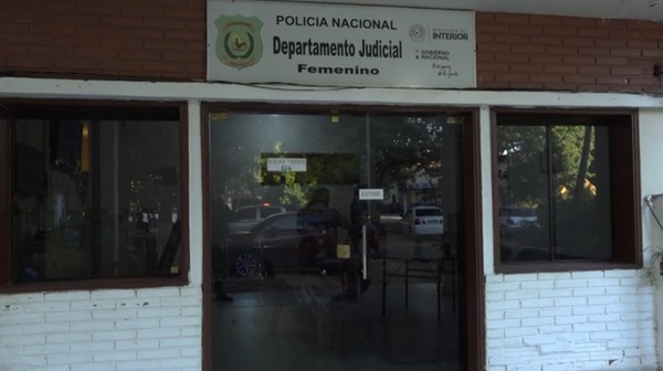 Asume nueva jefa del Departamento Judicial femenino - trece
