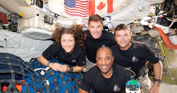 La Nación / Misión Artemis II toca Tierra este viernes tras su paso por la Luna