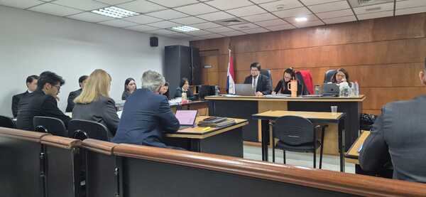 Continúa juicio oral para Arnaldo Giuzzio por cohecho pasivo agravado - PDS RADIO Y TV