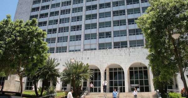 Diario HOY | ¿Robots jueces?: Poder Judicial usará IA, ministro explica cómo