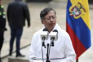 Se agrava la guerra comercial Colombia-Ecuador: Petro quiere dejar el Pacto Andino - ADN Digital