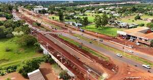 La Nación / Viaducto Km 10 de CDE: obras con avance del 29 % que incluye vereda inclusiva