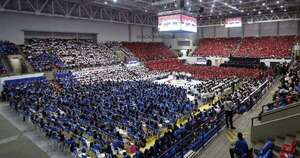 Diario HOY | Becarios del interior del país tendrán buses para asistir a la entrega de certificados