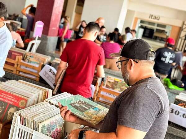 Feria, música en vivo y vinilos: Embarcate propone una nueva jornada cultural - Cultura - ABC Color