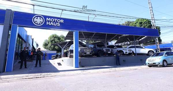 La Nación / Investigan hurto en casa de venta de automóviles