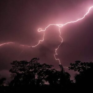 Fin de semana marcado por lluvias y tormentas eléctricas | Unicanal