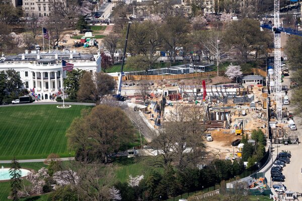 Lo que hay que saber sobre el 'enorme' búnker militar bajo el salón de baile de Trump