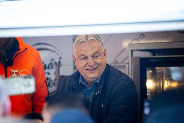 Hungría elige mañana si mantiene el sistema Orbán o si pasa página  - Mundo - ABC Color