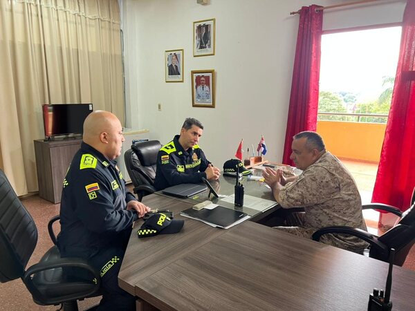 Cooperación internacional en seguridad con autoridades policiales de Colombia