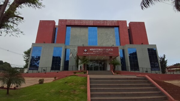 Caen dos adolescentes que entraron para sustraer dos motocicletas incautadas en Fiscalía