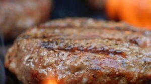 Autorizan exportación de hamburguesas al mercado argentino