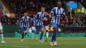 El Brighton de Diego Gómez se impone al Burnley y acecha puestos europeos - Fútbol de la Premier League - ABC Color