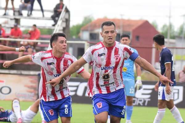 Agónica victoria del “Potro” - Fútbol de Intermedia - ABC Color