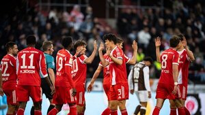Bayern rota y ejerce de campeón de récord a la espera del Real Madrid