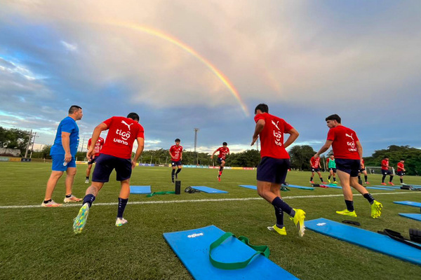 Entrenamiento previo a un duelo crucial