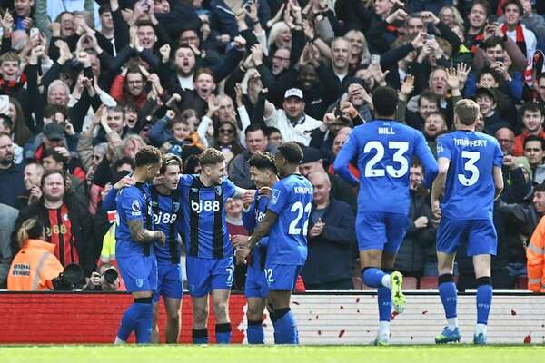 El Bournemouth sorprende al Arsenal, hace temblar la Premier y revive al City - Fútbol de la Premier League - ABC Color