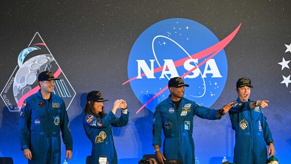 Luego de Artemis II, la NASA recurre a Musk y Bezos para alunizar