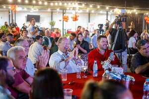 Camilo admite que ANR abandonó a bañadenses y exige a funcionarios cinco votos cada uno  - Política - ABC Color