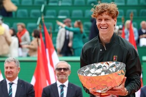 Sinner arrebata a Alcaraz el Masters 1000 de Montecarlo y el número 1