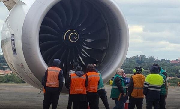 Rayo cerca de avión en el Silvio Pettirossi genera retraso y alerta por tormentas