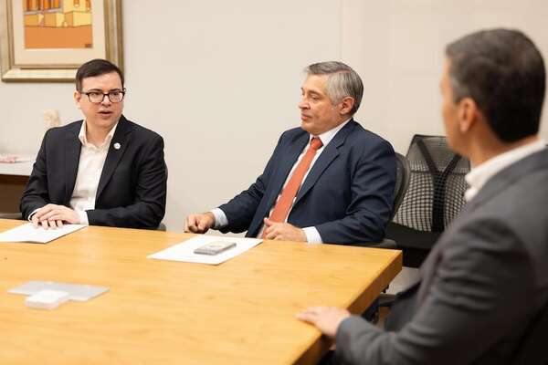 Aneaes rechazó acreditación de carrera de Medicina y sigue conflicto con el Cones - Nacionales - ABC Color