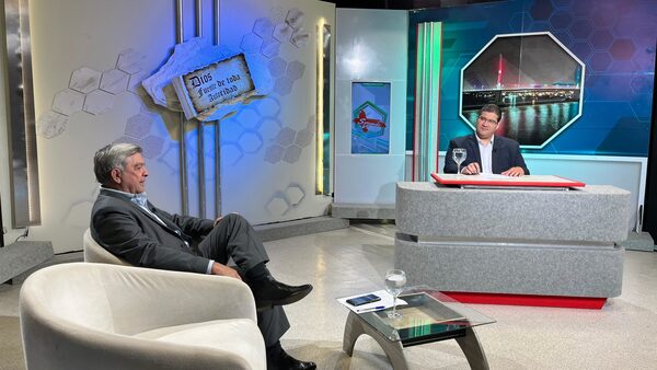 “Que no se metan en nuestra tarea”: Ministro Zárate apuntará al oportunismo de ciertos candidatos en asistencias