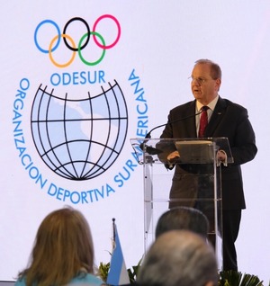 Camilo Pérez deja ODESUR para enfocarse en la intendencia de Asunción - ADN Digital