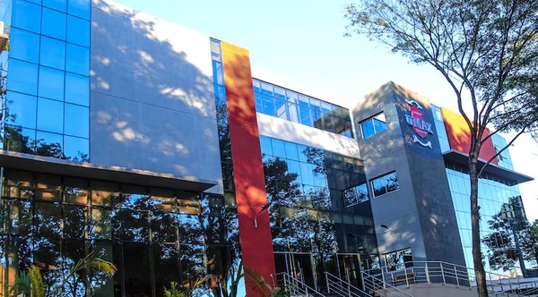 Medicina de la Umax no está acreditada por la Aneaes - ADN Digital