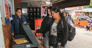 Diario HOY | Justicia Electoral insta a practicar el uso de la máquina de votación