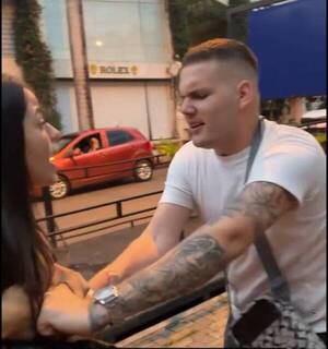 [VIDEO] Tiktoquera y su amiga agredidas: "El silencio nunca va a ser una opción para mí"