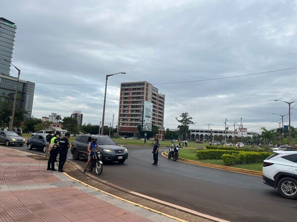 Refuerzan controles y patrullajes en Encarnación