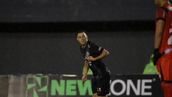El viral gol de Sebastián Ferreira