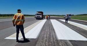 Diario HOY | Rayo cayó cerca de un avión que estaba por despegar y se canceló el vuelo
