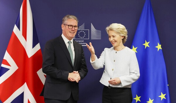 Starmer afirmó que el Reino Unido no apoyará el bloqueo del estrecho de Ormuz