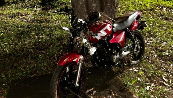 Motociclista muere tras caída en circunstancias desconocidas