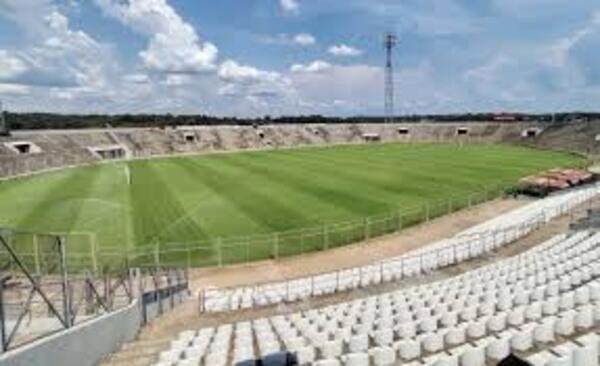 El estadio Villa Alegre gana interés para recibir partidos de Primera División