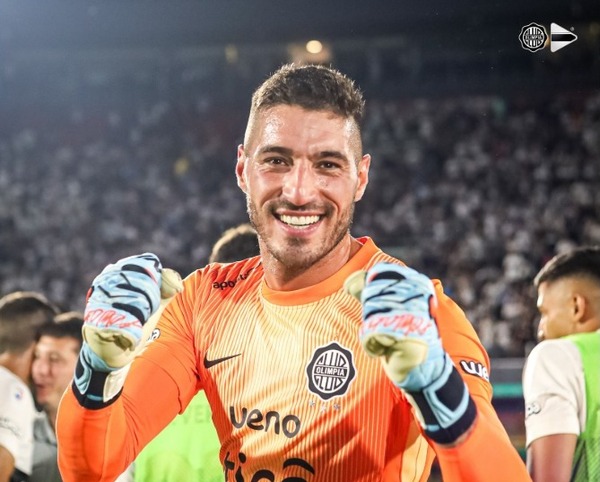 Gastón Olveira consolida su leyenda bajo los tres palos con números que asustan en el fútbol sudamericano