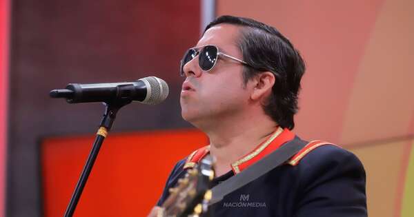La Nación / Omar Ocampos llevó el nuevo himno de la Albirroja a Miami, en evento del Mundial 2026