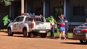 Novia del conductor de Bolt pillado con su pasajera en ropa interior le cree y le apoya