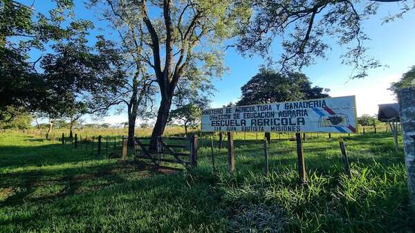 Indert transfiere 17 hectáreas para el Gran Hospital de Misiones y campus universitario - Nacionales - ABC Color