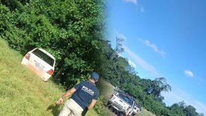 Delincuentes abandonan automóvil tras persecución por asalto a precandidato a concejal artigueño