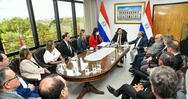 La Nación / Titular de Diputados analizó con rectores proyecto de ley sobre racionalización de gastos