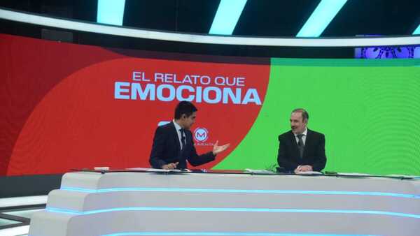 Por Monumental 1080 AM y con El Relato que Emociona