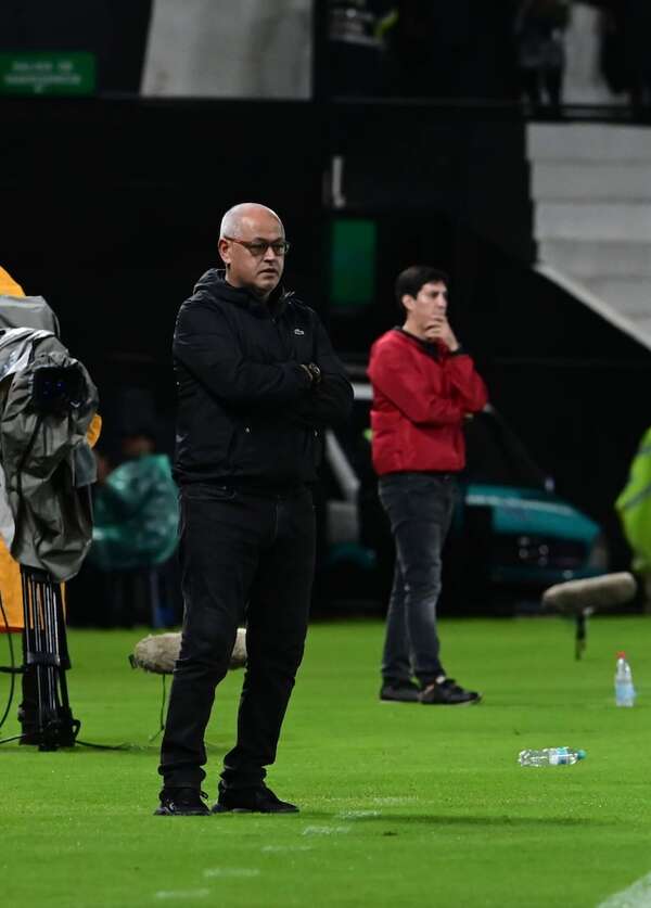 Libertad: El más ganador del siglo afronta difícil momento - Libertad - ABC Color