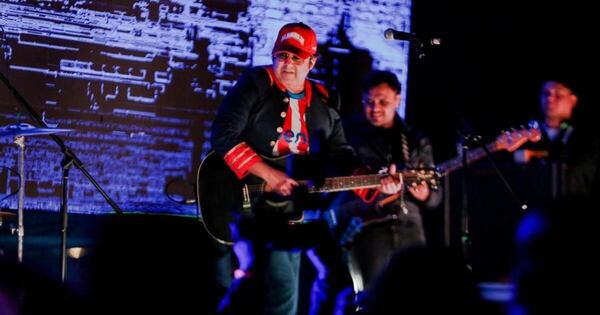 Diario HOY | “Paraguay Unidos Venceremos”: El nuevo himno de  Omar Ocampos a la albirroja