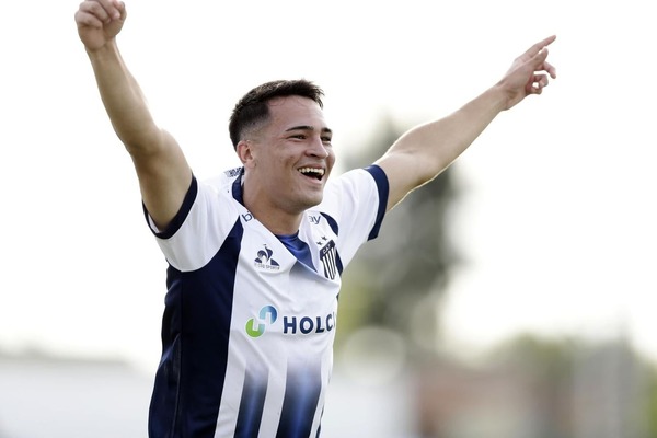 Maidana brilla con un doblete y le da a Talleres un triunfo clave ante Defensa y Justicia